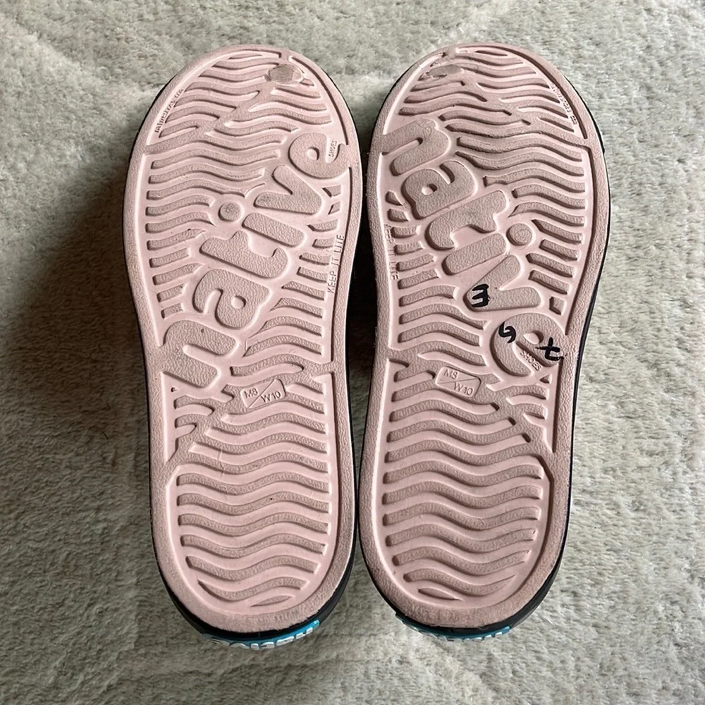 Native Shoes - Picture 9 of 11